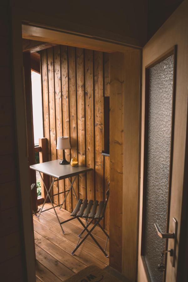 Naturnahes Familienchalet Mit Garten - Wifi - Netflix - Nur 15 Minuten Vom Chiemsee Und 35 Minuten Von Muenchen Entfernt Vogtareuth Esterno foto