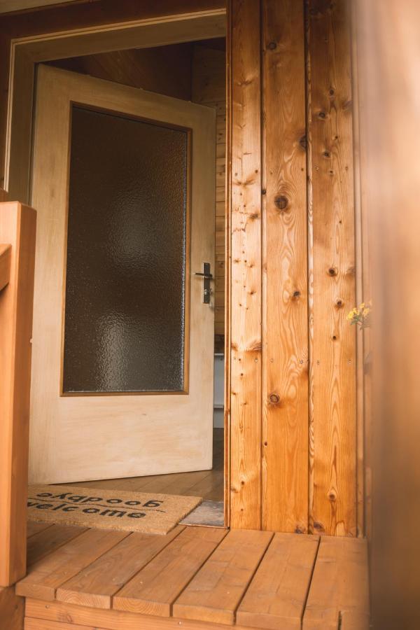 Naturnahes Familienchalet Mit Garten - Wifi - Netflix - Nur 15 Minuten Vom Chiemsee Und 35 Minuten Von Muenchen Entfernt Vogtareuth Esterno foto